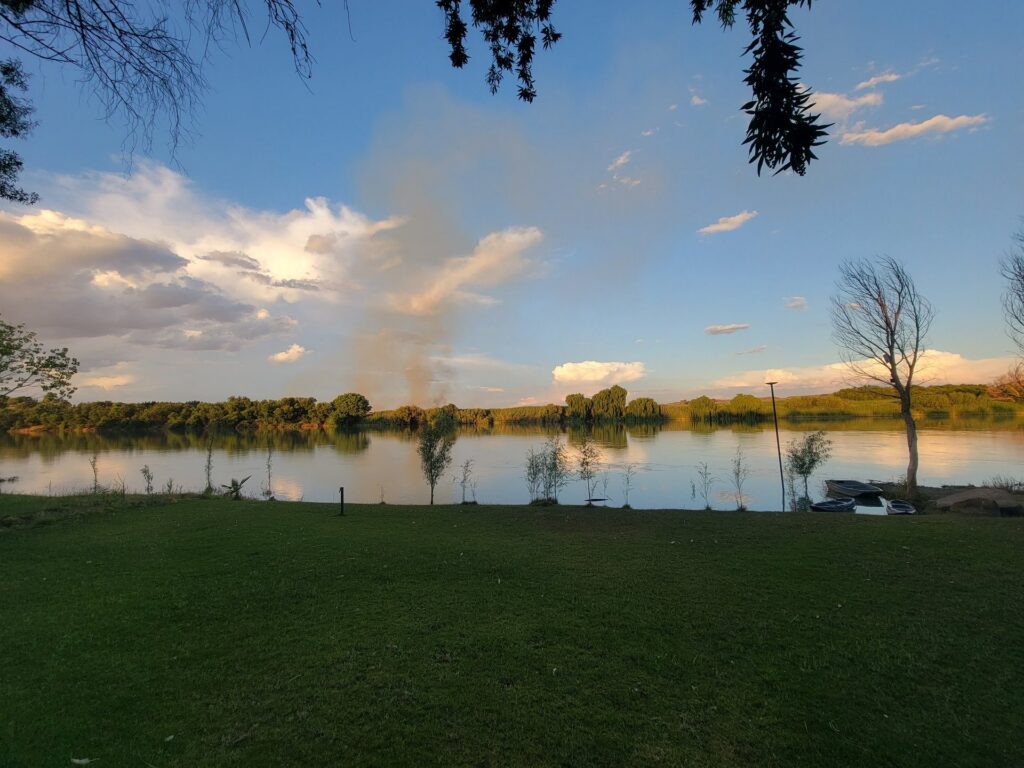 View across the Orange River from the lawn at Wilger Rus Orania